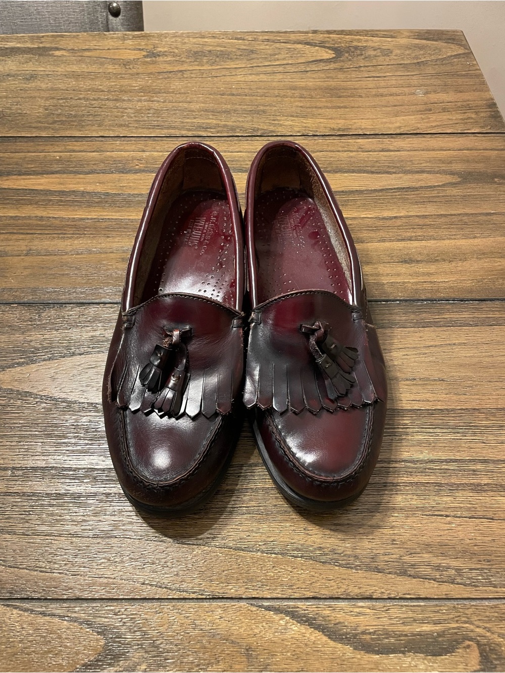 Vintage G.H. Bass Shoes Men's 10.5 Weejuns Tassel Loafer Leather Burgundy Preppy